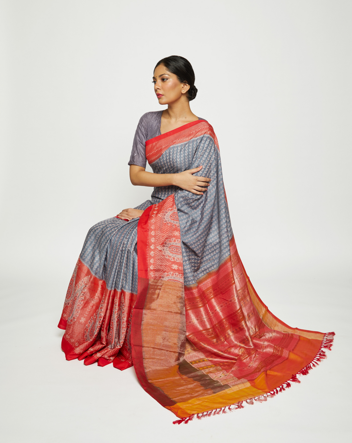 Khayaal Hanwoven Ikat Eri Silk Saree