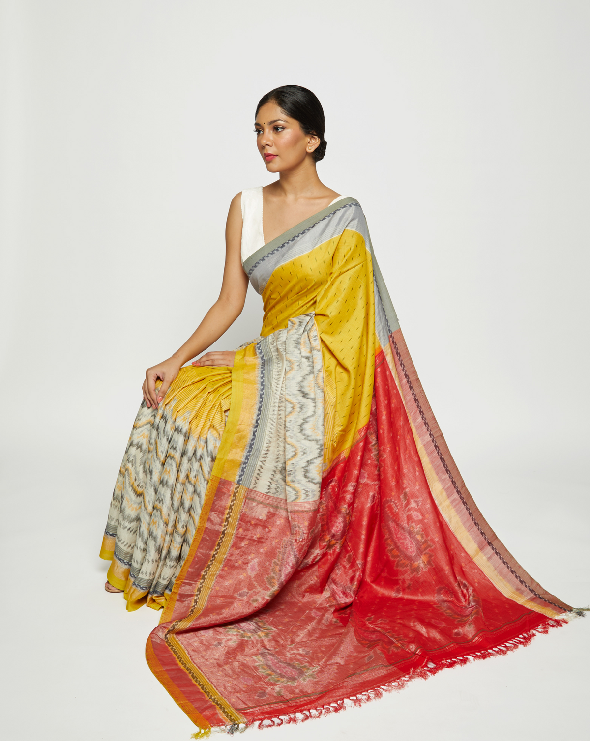 Haridrābhaḥ Handwoven Ikat Eri Silk Saree