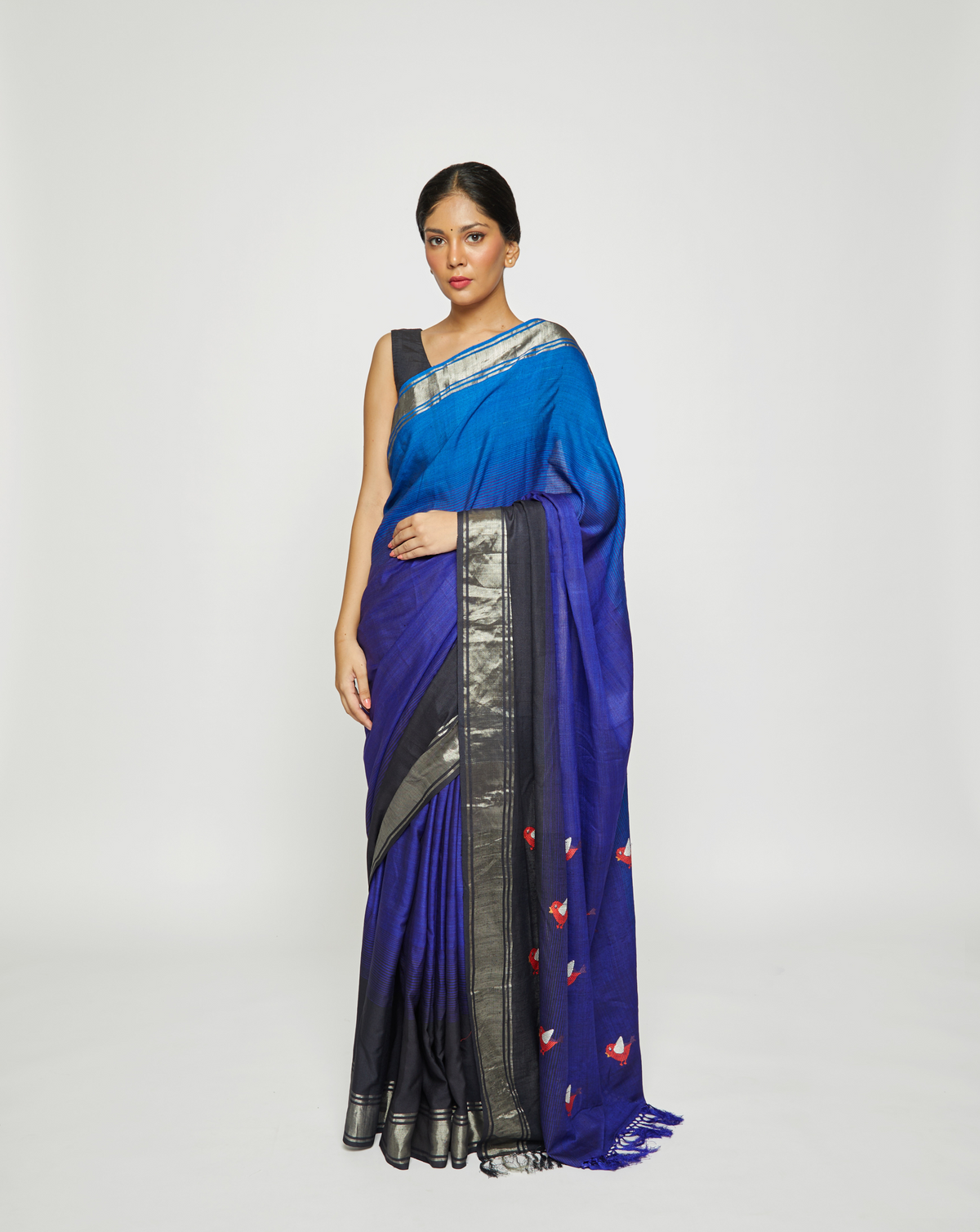 VARUNI Eri Silk Saree